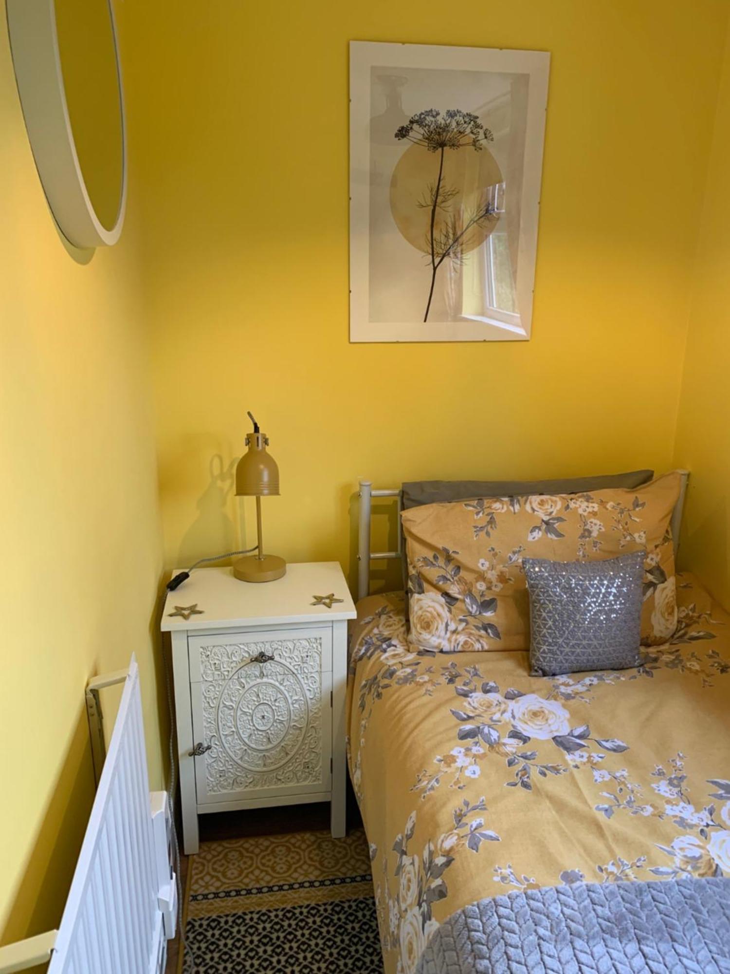 Elm Cottage Alvescot Bagian luar foto