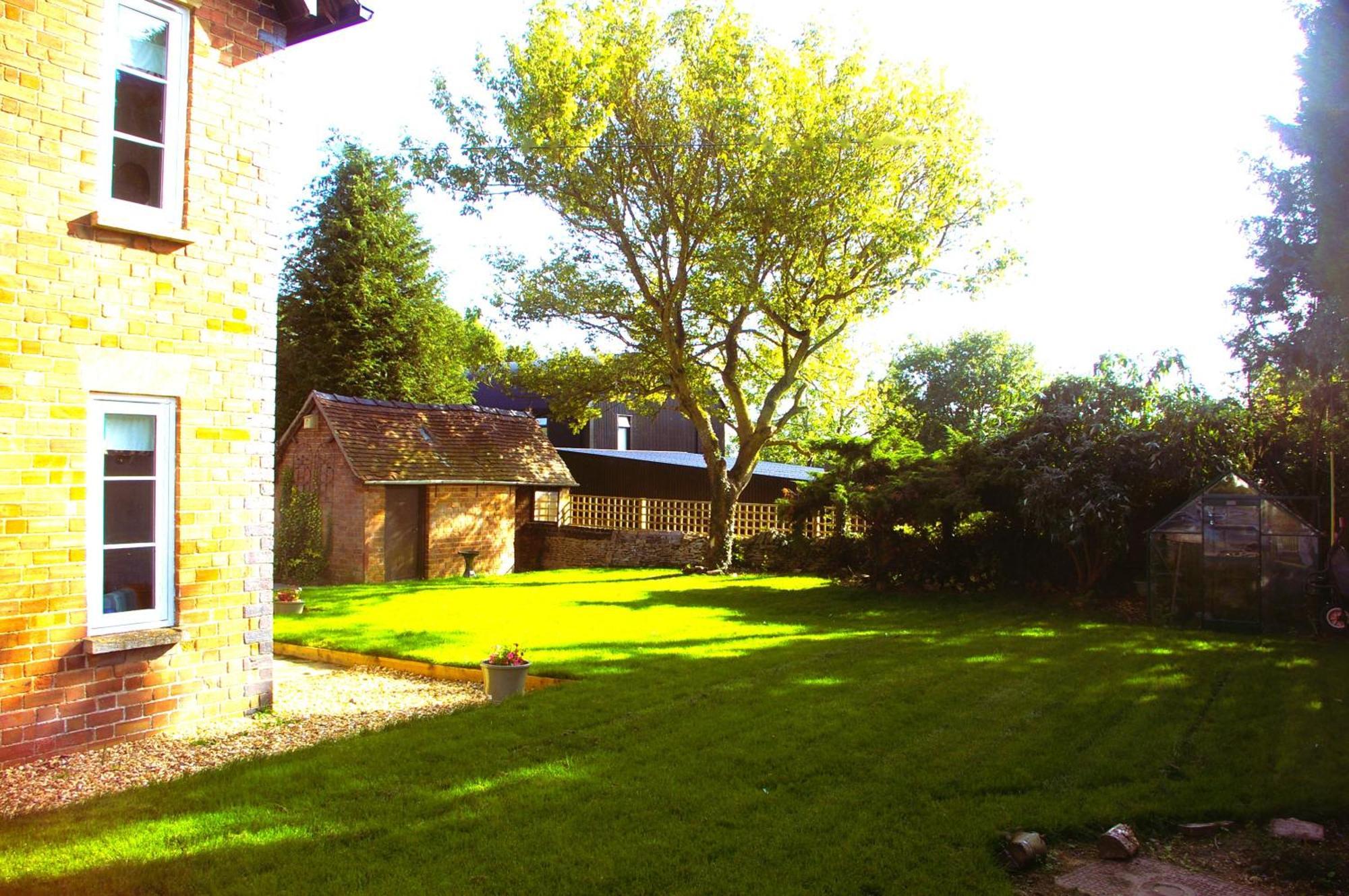 Elm Cottage Alvescot Bagian luar foto